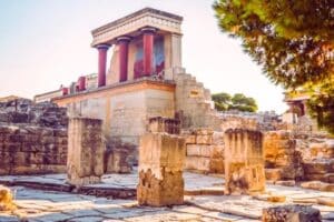 Crete tour: Knossos Palace is Greece's largest and most important archaeological site