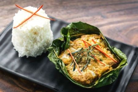 Khmer Fish Amok Curry
Khmer cuisine has much in common with Thai and Vietnamese cuisine, with plenty of sugar and coconut but with less chilli. Furthermore, Cambodian food has also been influenced by the Chinese (noodles) and the French (baguettes, pate & coffee).