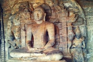 The 3 splendid statues of Buddha in Gal Vihara (Stone Temple) - Upright, Sedantr & Recumben are carved out of the rock. Must See in Sri Lanka tour.